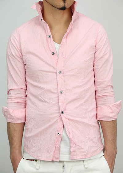  アタックザマインドセブンのピンクシャツ